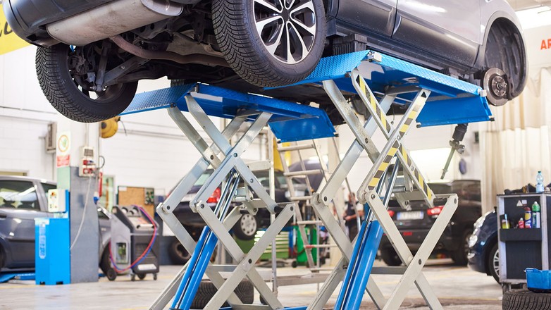 shutterstock 1738880102