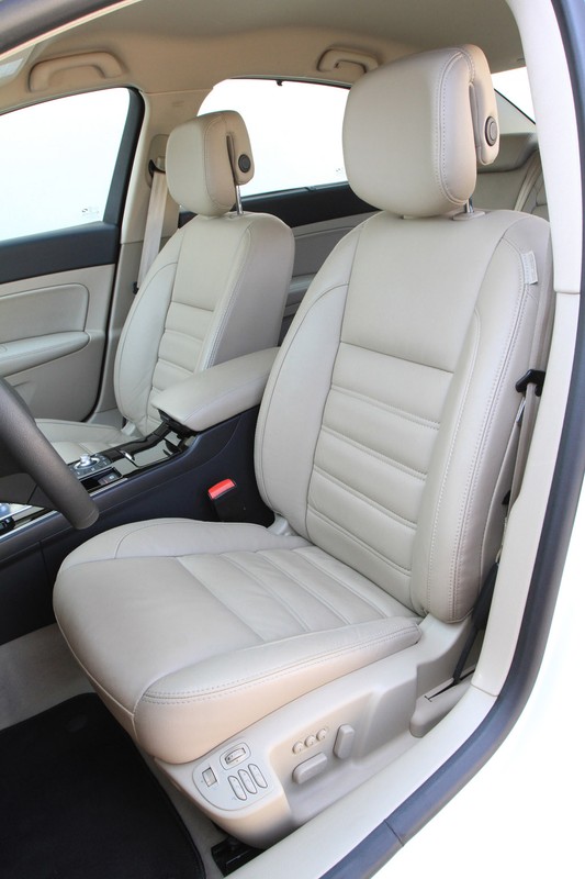 Renault Latitude: elegancja-Francja