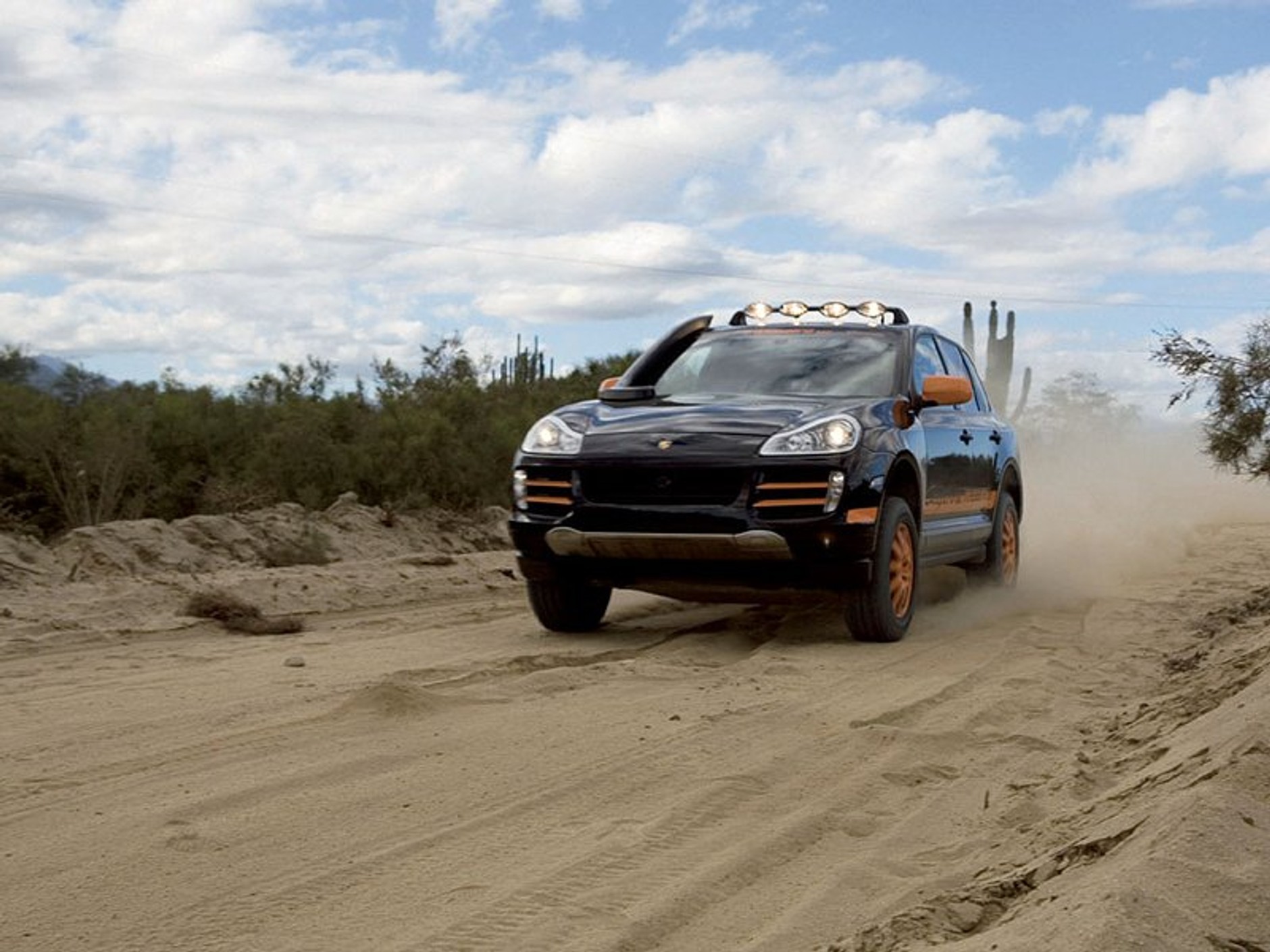 Porsche Cayenne S Transsyberia: SUV na dalekie podróże