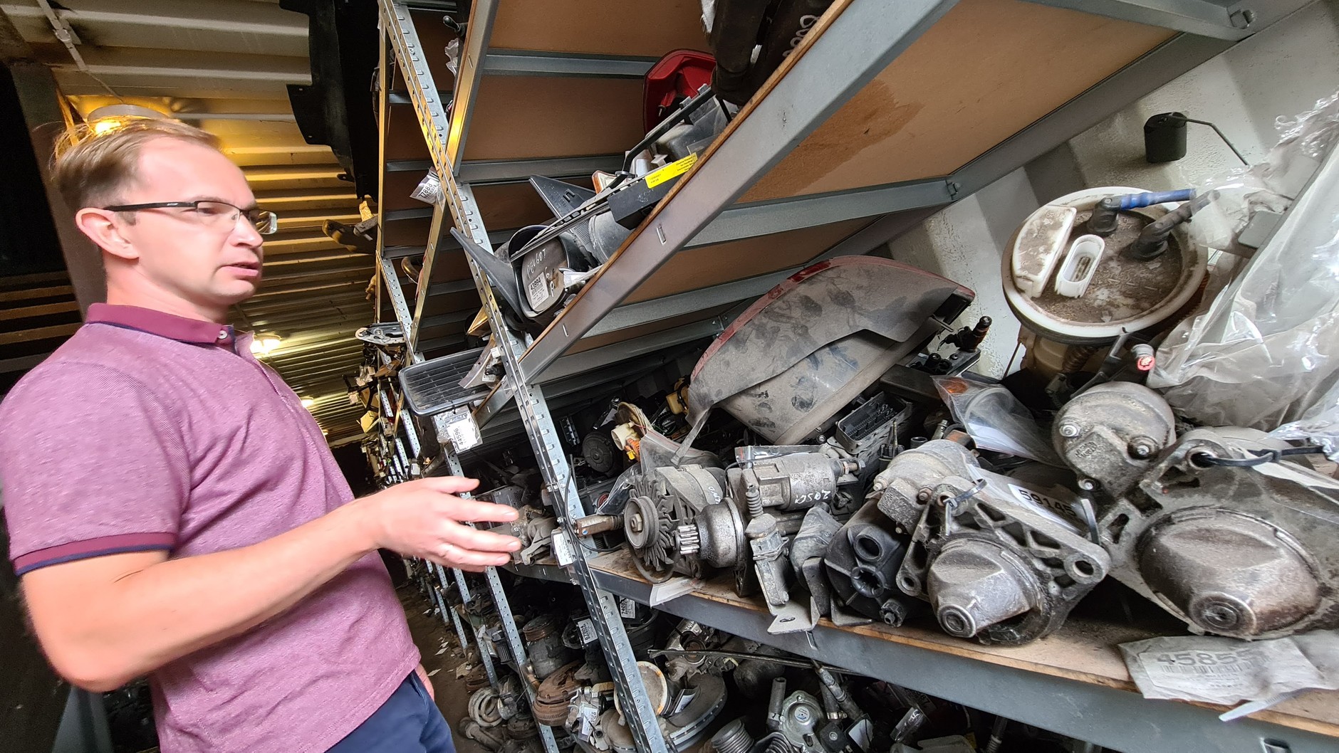 Auto złom w Siedlcach. Sprawdzamy jak samochody kończą swój motoryzacyjny żywot