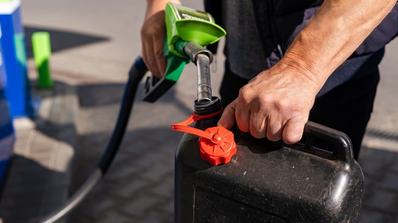 Tankowanie do kanistra