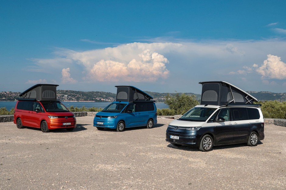 (Od lewej) Volkswageny Californie T7: Beach, Coast i Ocean