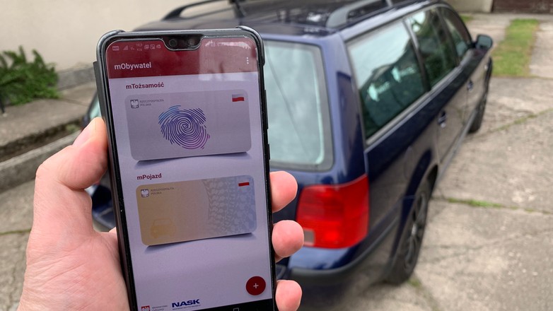 Aplikacja mObywatel wraz z nową usługą mPojazd