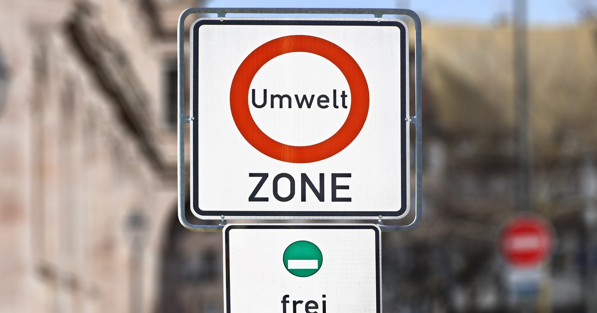 Niemiecka strefa czystego transportu (Umweltzone). Wjazd bez odpowiedniej nalepki grozi wysoką karą!