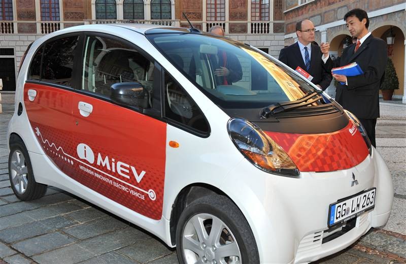 EVER - MONACO 2010: europejska prezentacja ekologicznych technologii Mitsubishi