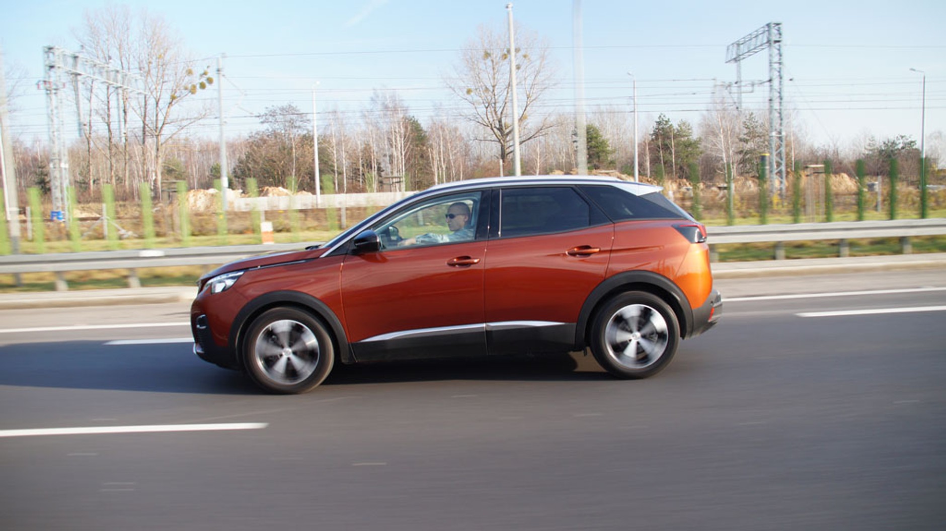 Peugeot 3008 - SUV, który chce być smart