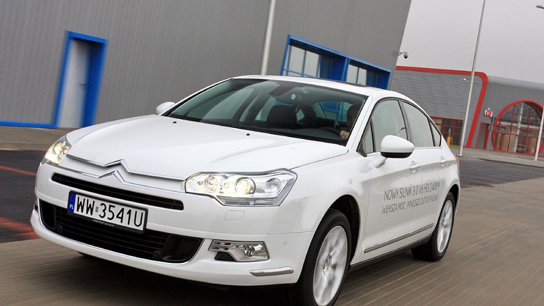 Citroen C5 3.0 V6 HDi: Prawie bezkonkurencyjny