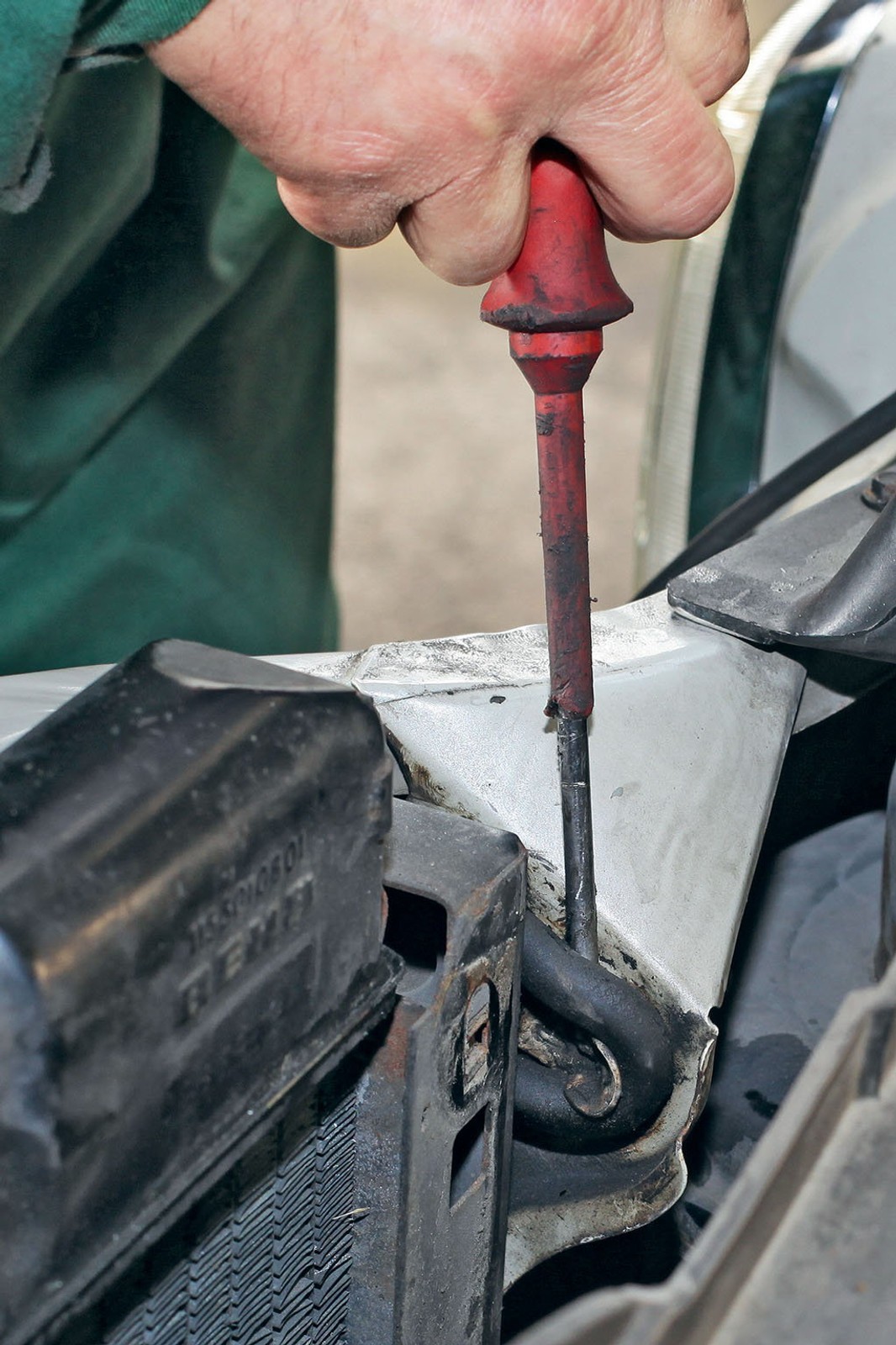 Nigdy więcej awarii - wymiana chłodnicy krok po kroku