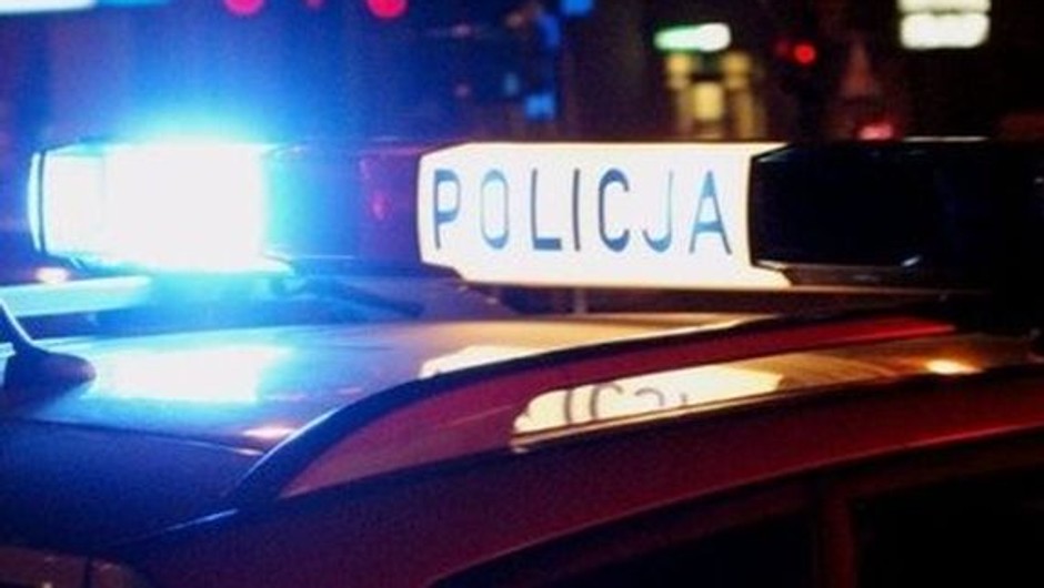 Obraz pochodzący z serwisu https://swidnik.policja.gov.pl/lsw/informacje/aktualnosci/146946,Nietrzezwy-najechal-na-woz-strazacki.html