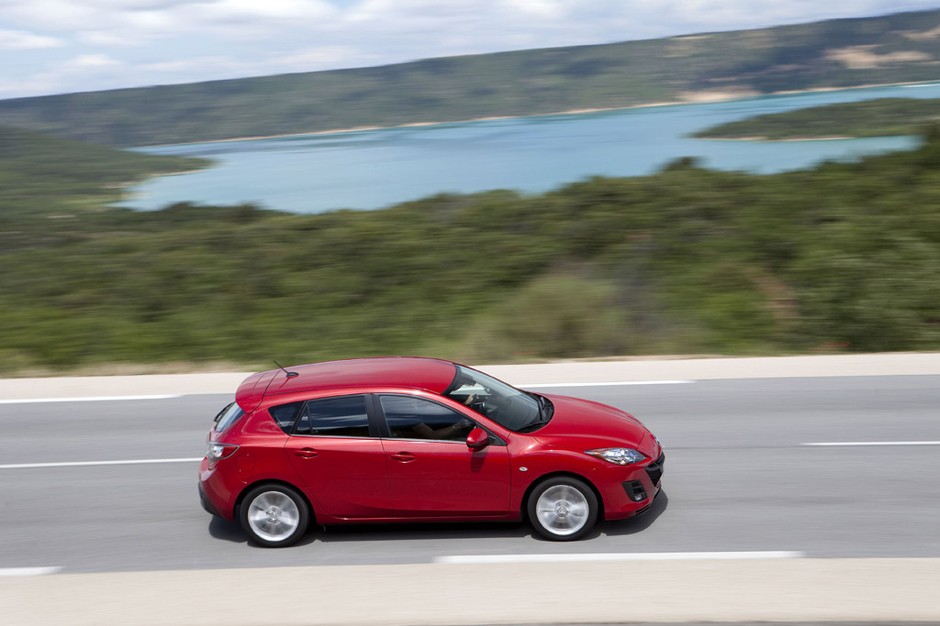 Mazda 3 1.6 D: O 6 koni więcej pod maską