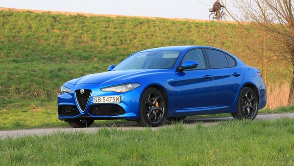 Alfa Romeo Giulia Veloce Q4 2.0 - dotykaj mnie delikatnie | TEST
