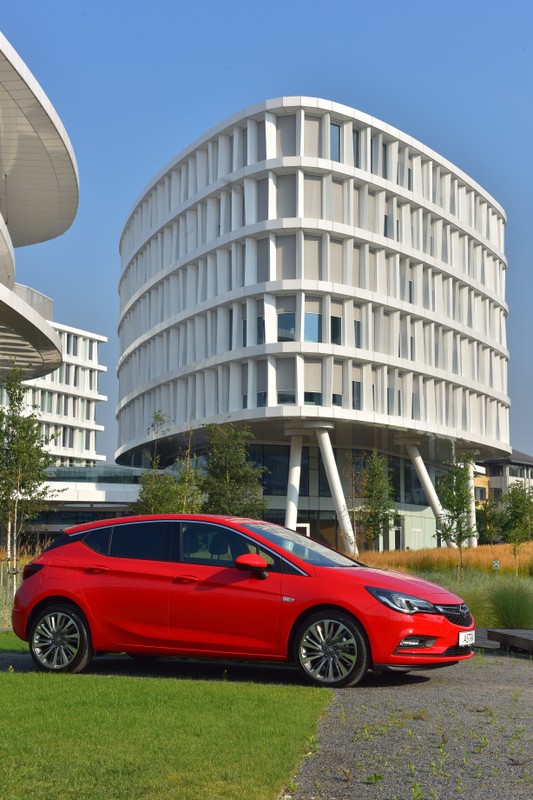 Opel Astra 2016
