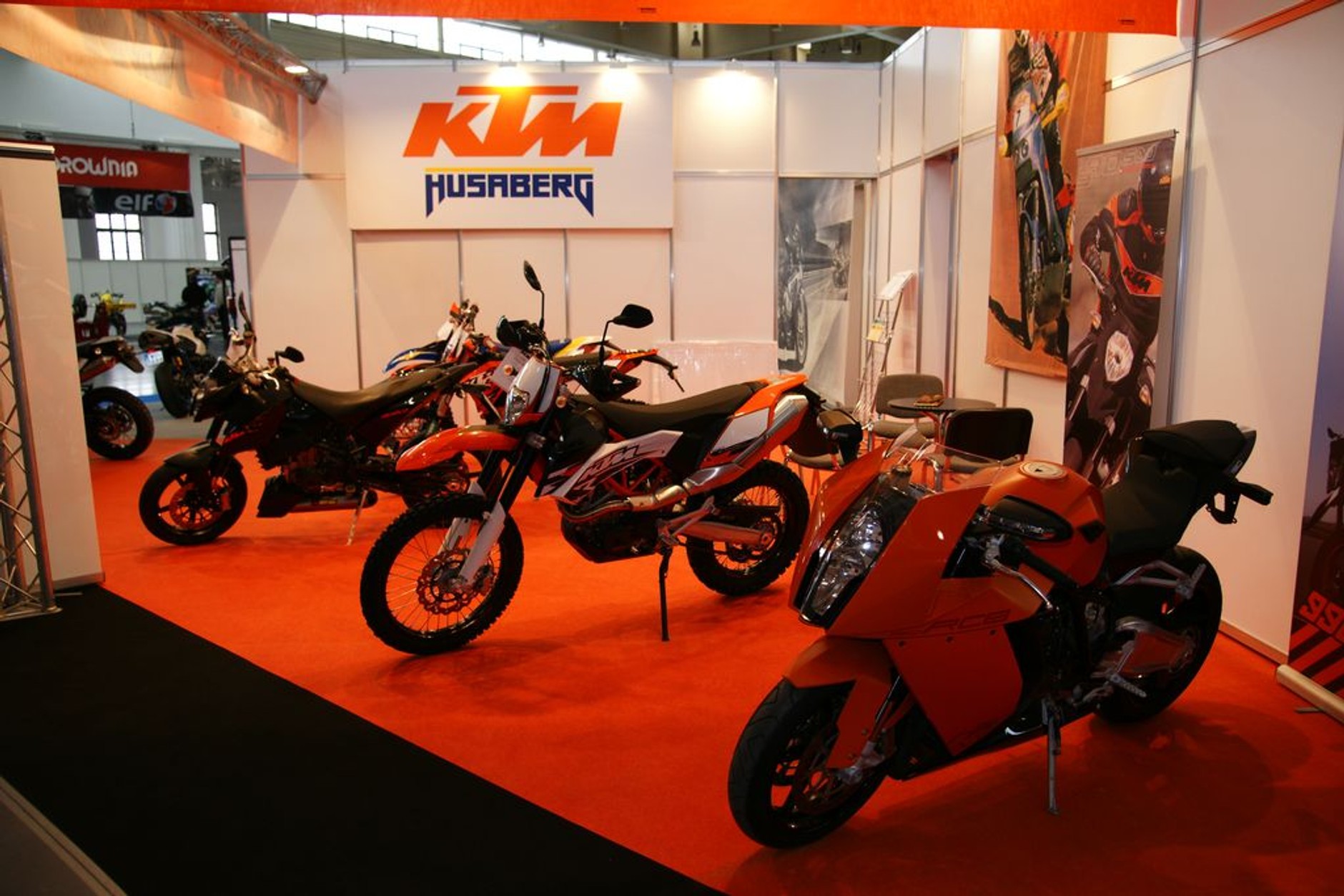 Poznań Motor Show 2010: honor uratowali dilerzy (galeria)