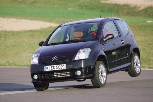 Mini Cooper, Citroen C2, VW Polo, Peugeot 207, Suzuki Swift - Czy nowe Mini przeskoczy wszystkich?