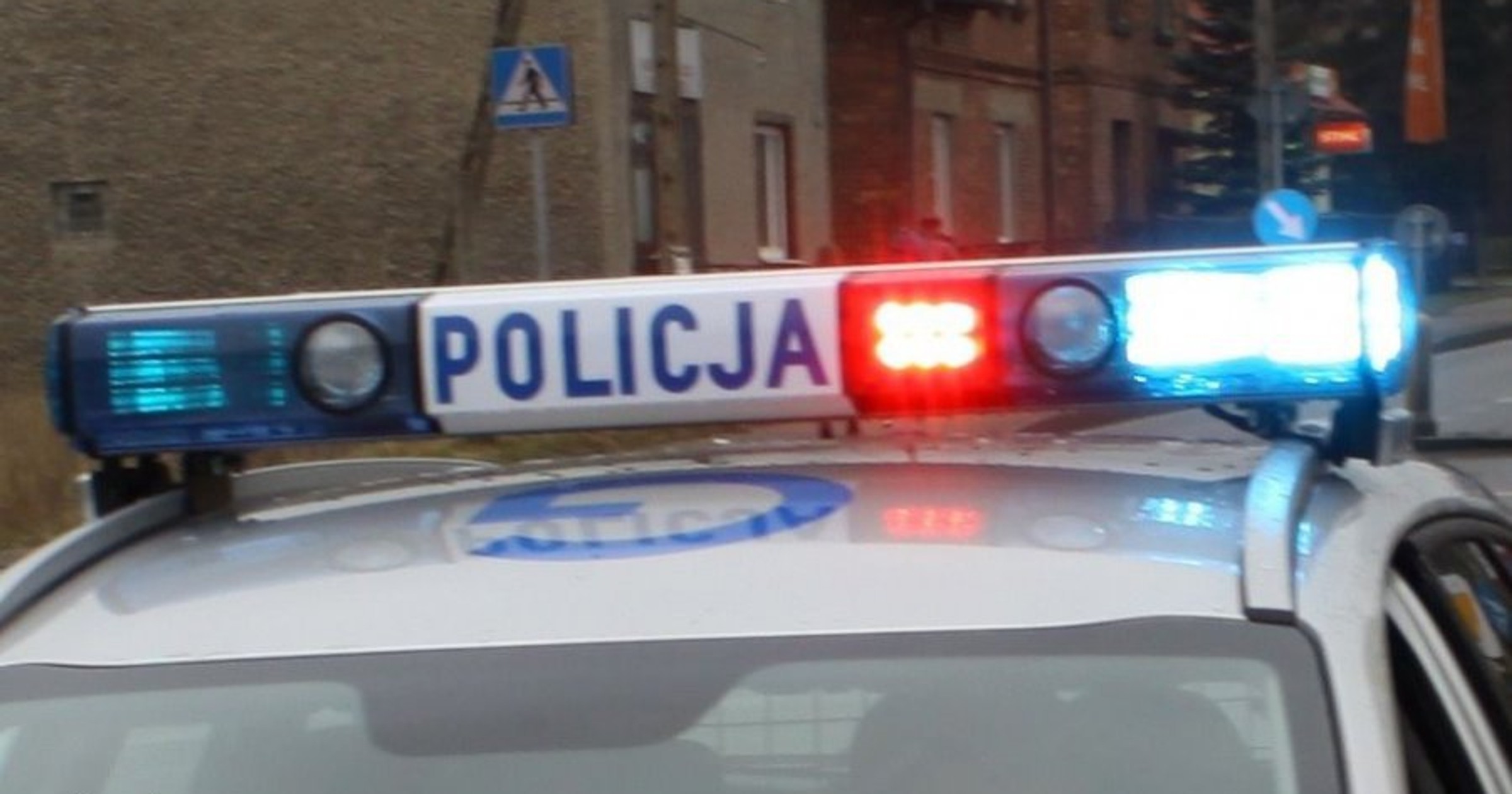 https%3A%2F%2Flodzka.policja.gov.pl%2Fld%2Finformacje%2F94429%2CObywatelskie-ujecie-nietrzezwego-kierujacego.html__%7B%22meta%5Bproperty%3D%5C%22og%3Aimage%5C%22%5D%22%3A%22content%22%2C%22.ceraBox%22%3A%22src%22%2C%22.img-responsive%22%3A%22src%22%7D