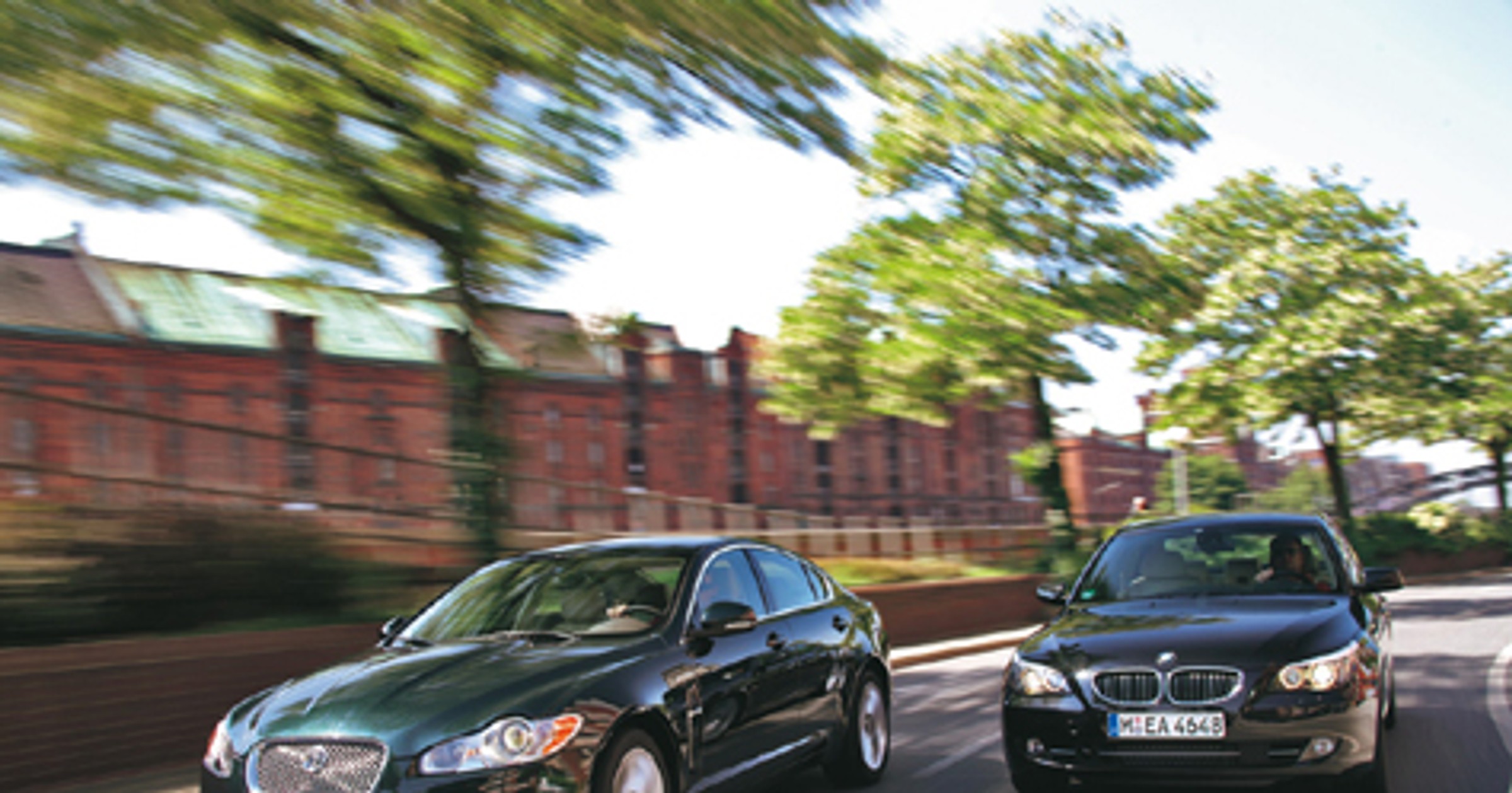 BMW 535d kontra Jaguar XF 3.0 V6 Diesel S: Kto buduje najlepsze sportowe diesle?