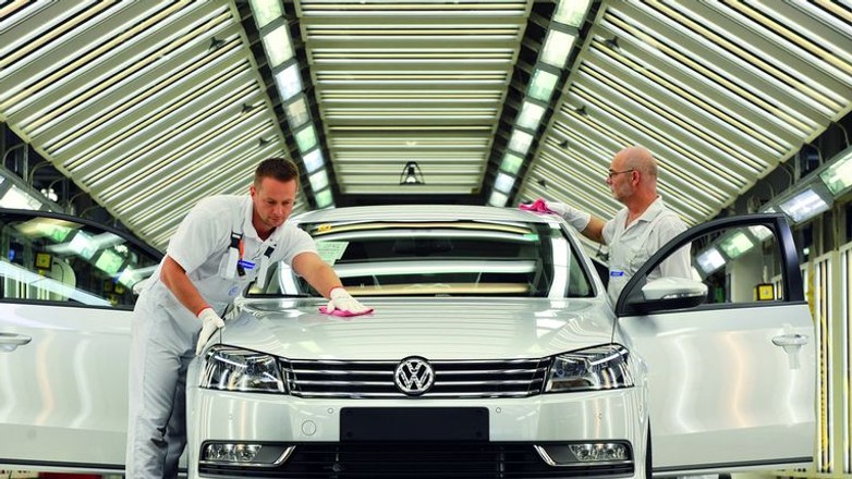 Volkswagen wstrzymał produkcję Passata