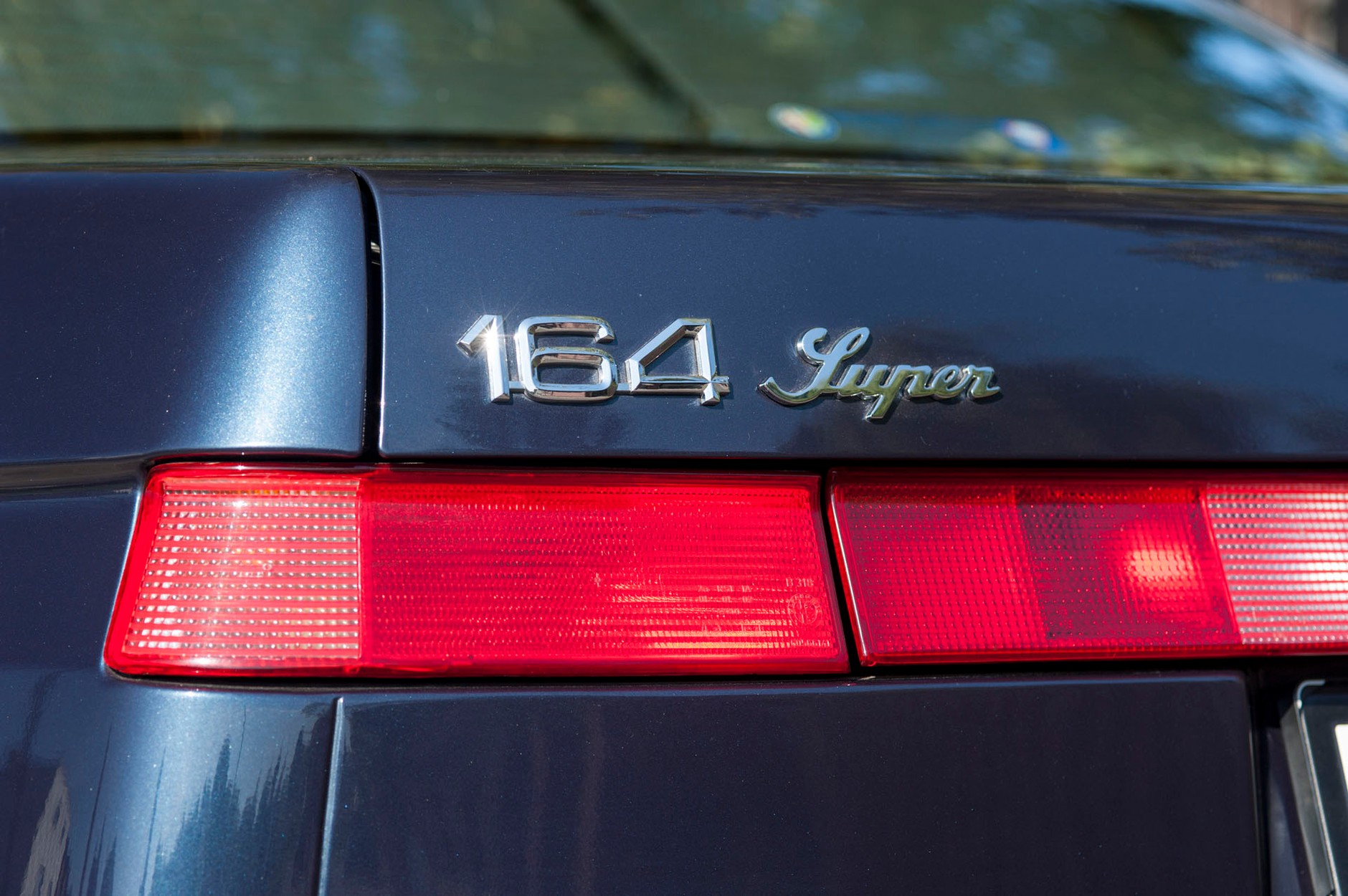 Alfa Romeo 164 Super - klasyk, który zmienił historię