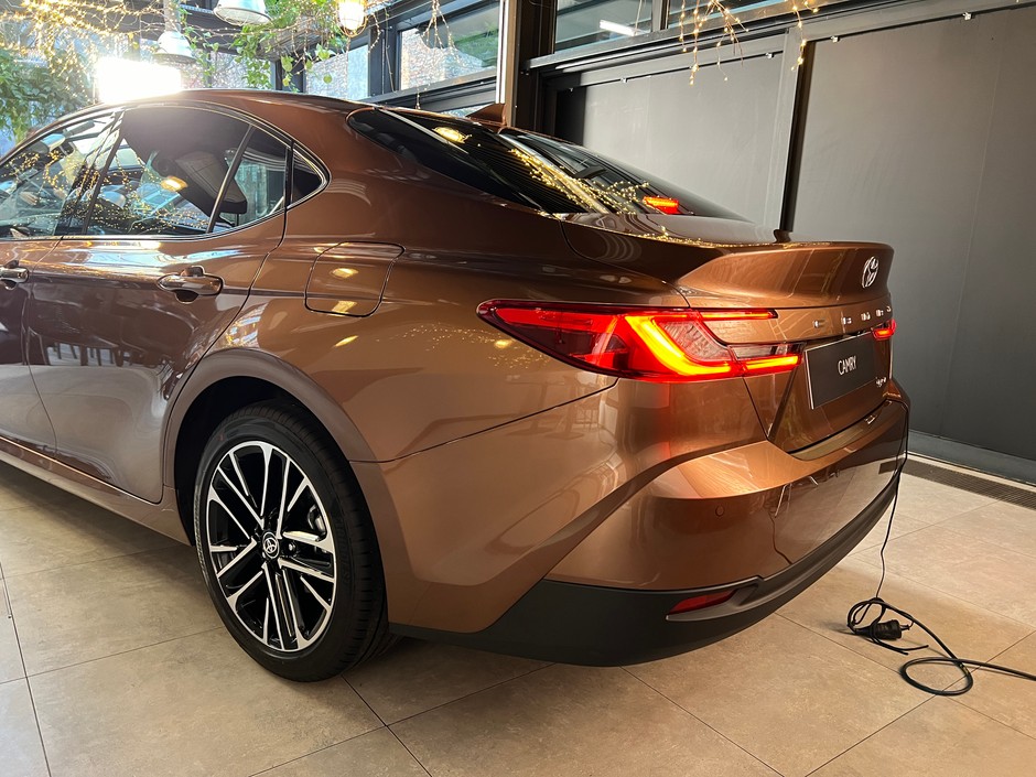 Toyota Camry 2024