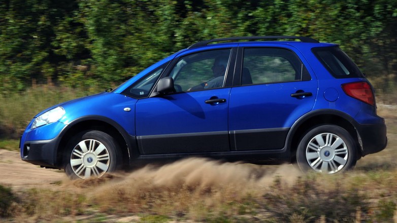 Fiat Sedici/Suzuki SX4