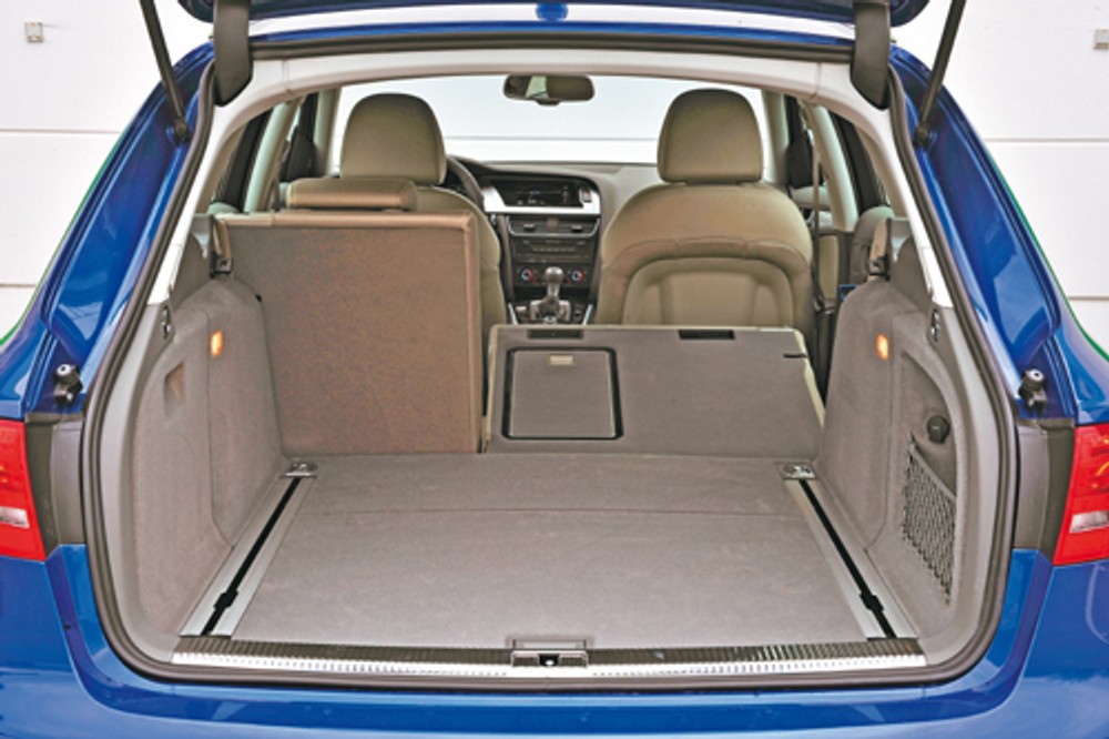 Audi A4 kontra BMW 3 i Mercedes C - Eleganckie i drogie, ale czy praktyczne?