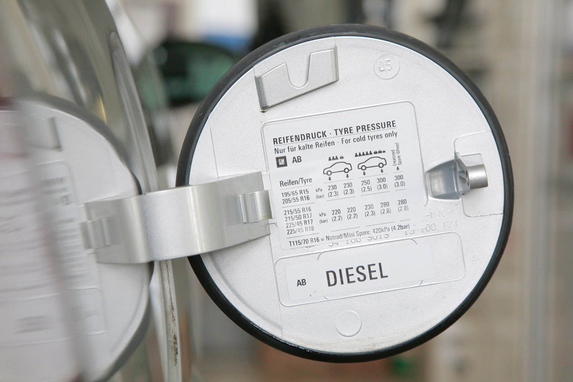 Opel Vectra C: wielka i niedroga - poznaj największe wady i zalety rodzinnego Opla