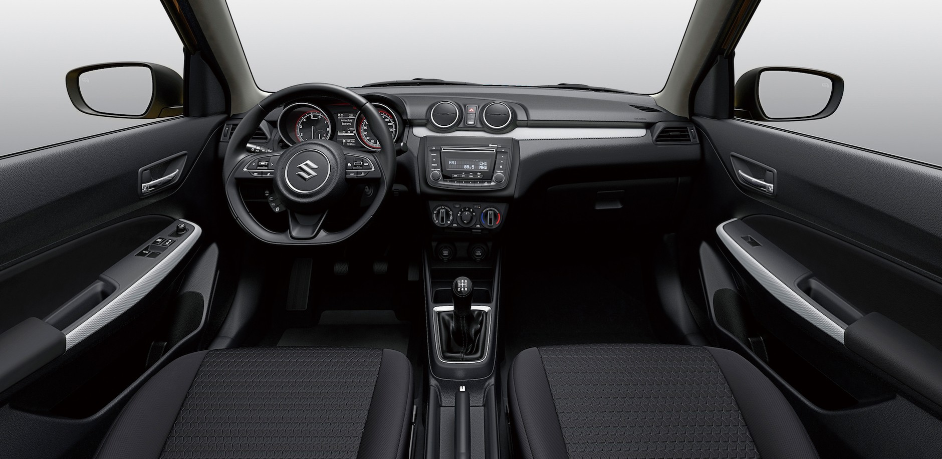 Suzuki Swift Mild Hibrid po modernizacji – więcej wyposażenia i oszczędniejszy silnik