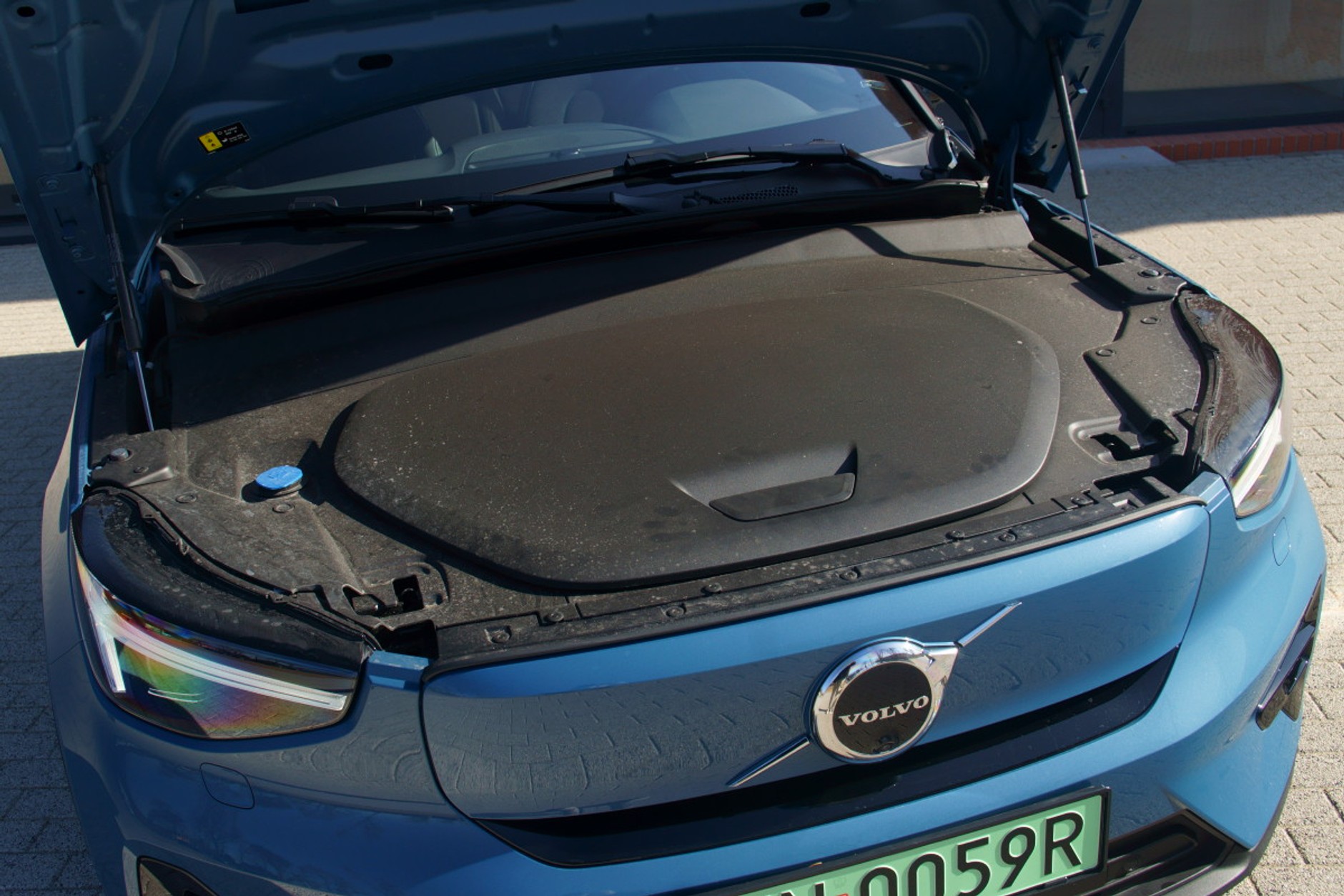 Volvo C40 Recharge P8