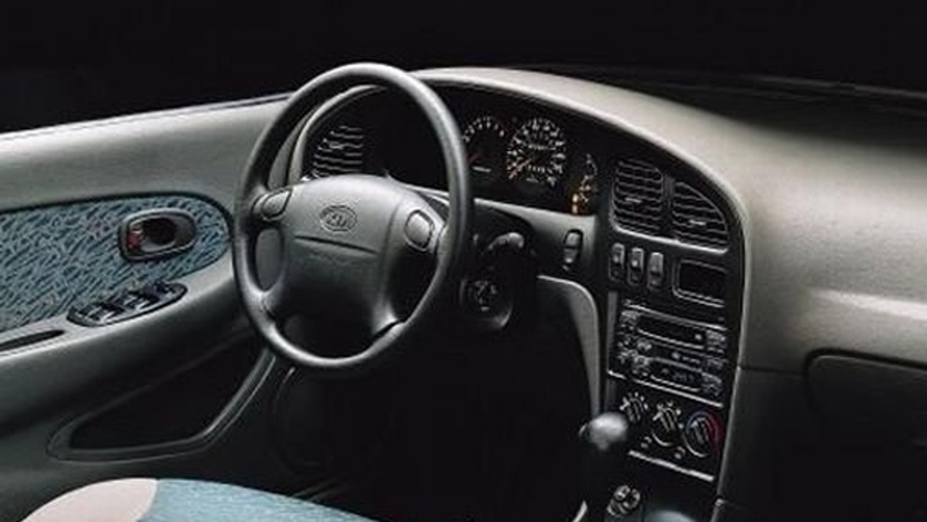 Kia Shuma