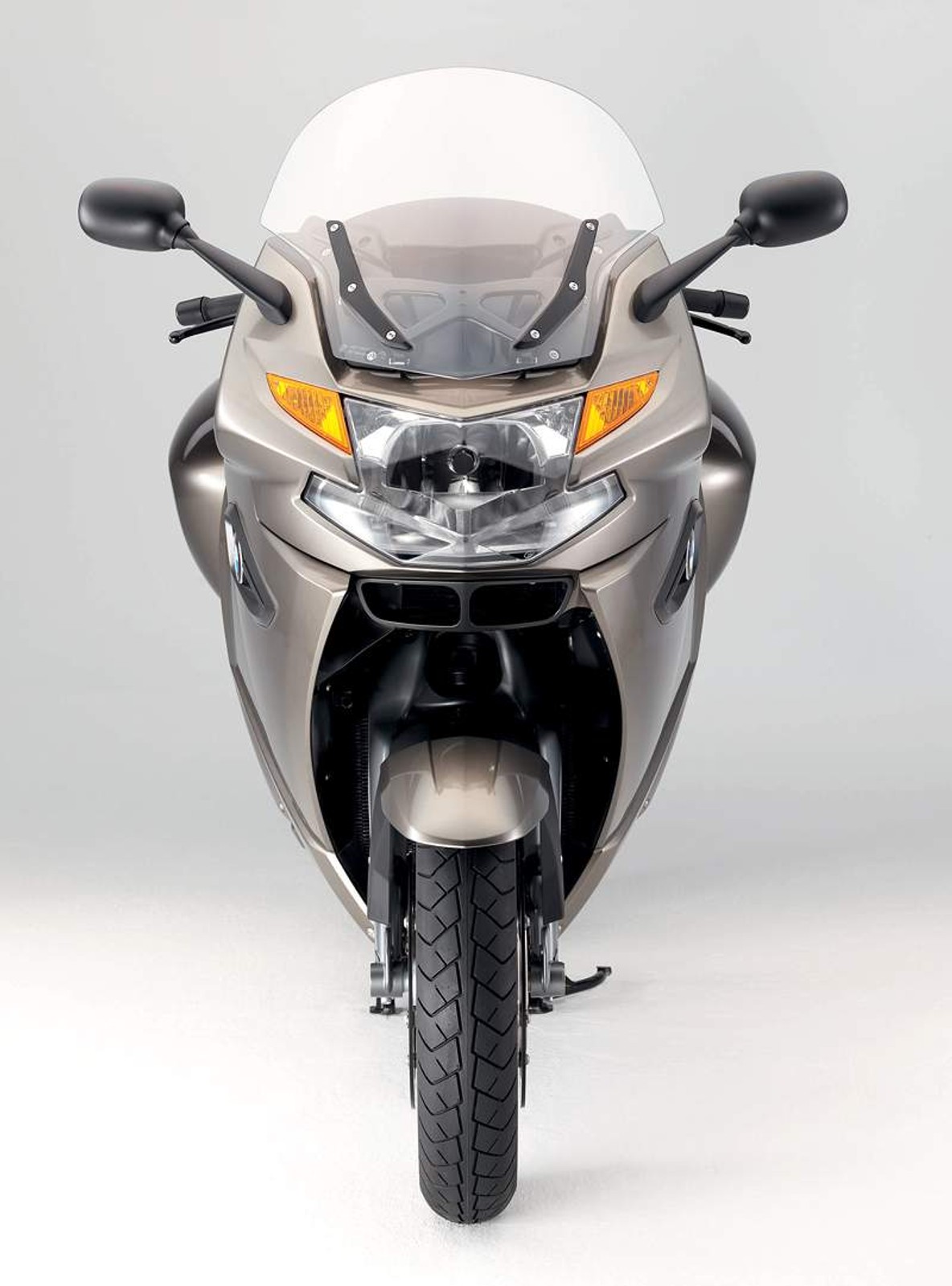 BMW Motorrad 2009: K 1300 S, K 1300 R, K 1300 GT (3x wideo HD!)