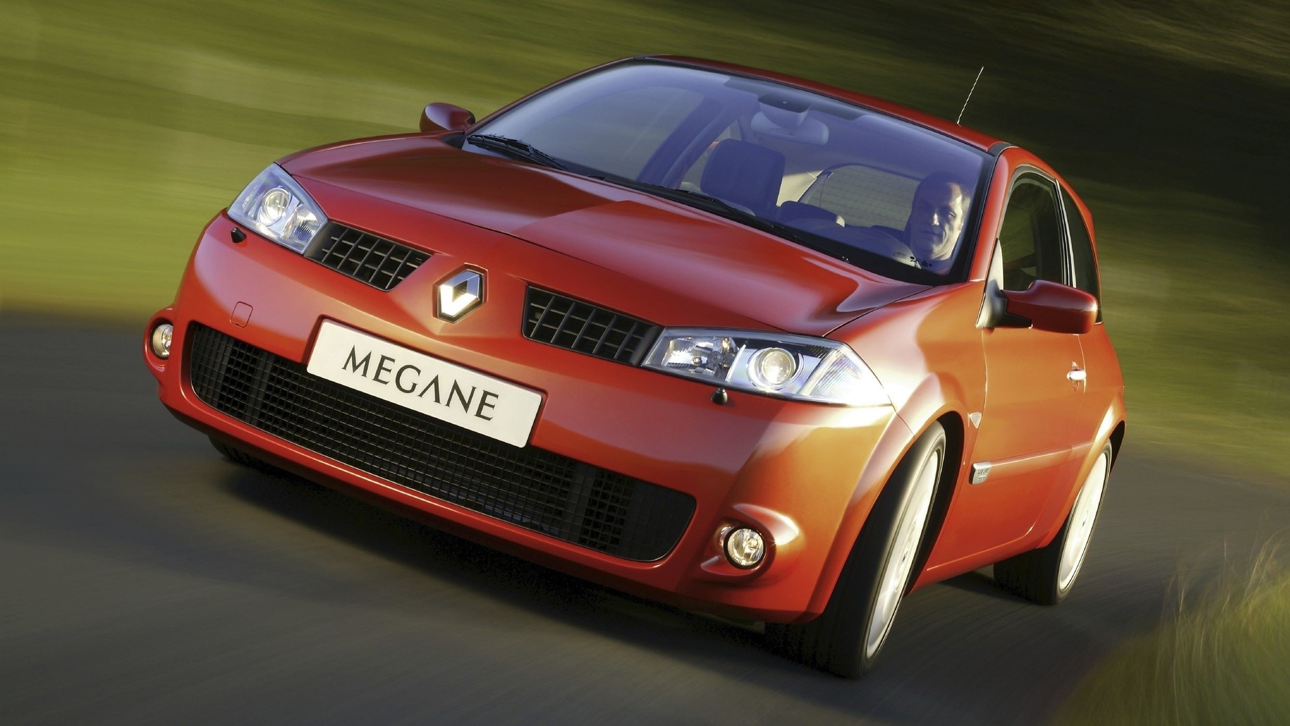 Renault Megane II R.S. (pierwsza generacja Megane R.S.; 2004-2008)
