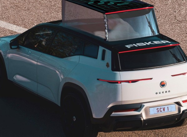 Powstanie elektryczny papamobile dla papieża Franciszka. Będzie miał dywany z butelek