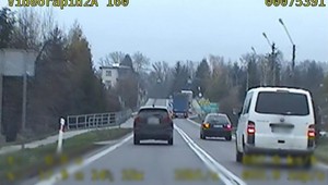 Kierowca z Turcji momentalnie uzbierał 56 punktów karnych i dostał 3,5 tys. zł mandatu