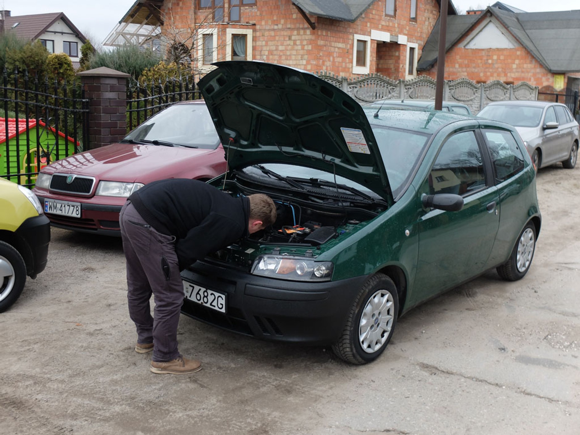 Fiat Punto II rok produkcji 2000 cena 4600 zł