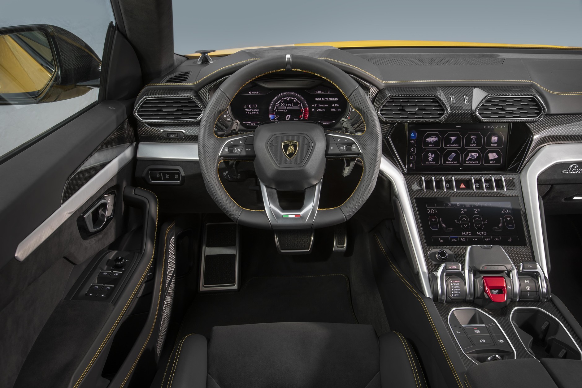Lamborghini Urus 1 generacja 2019 rok