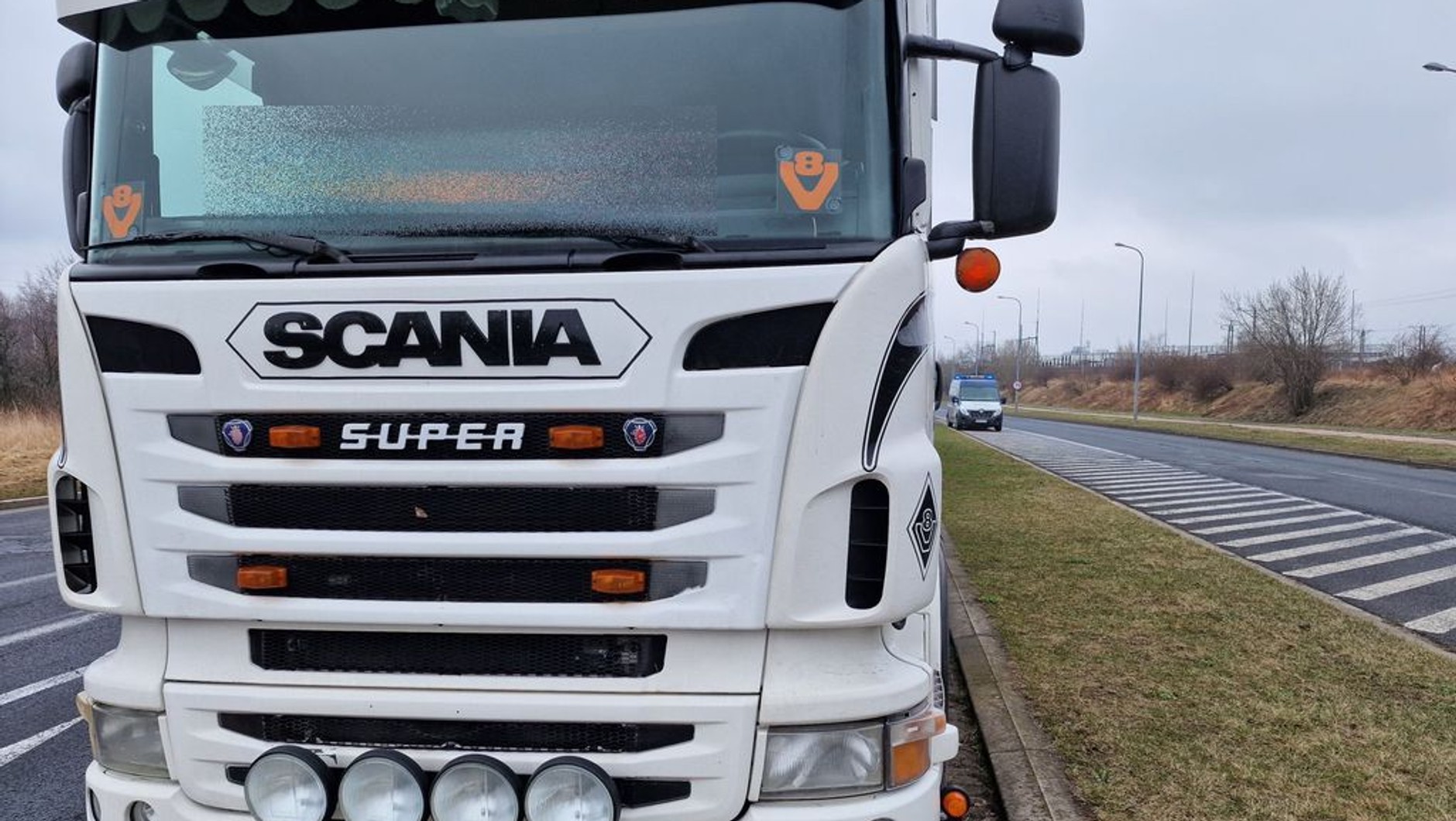 Patrol ITD podczas kontroli zespołu pojazdów wykrył szereg nieprawidłowości