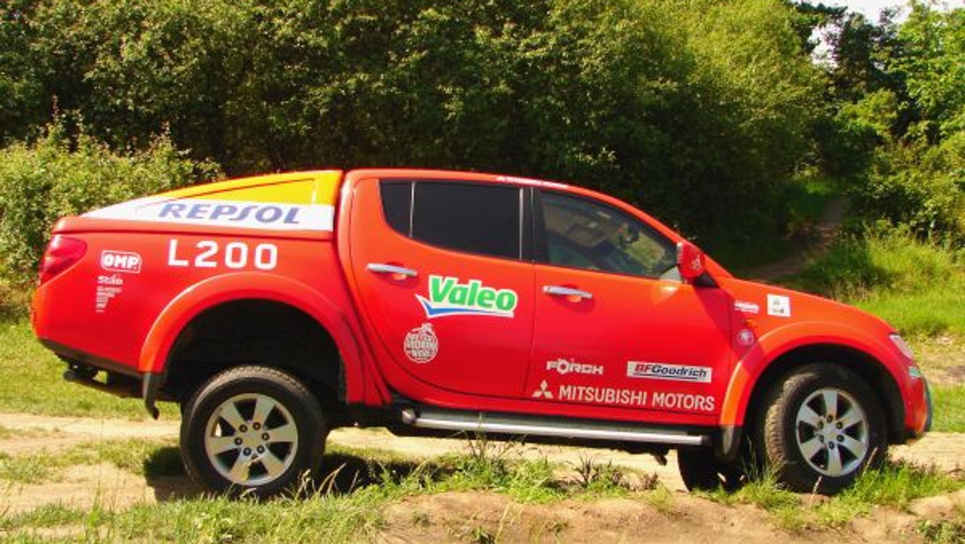 Mitsubishi L200