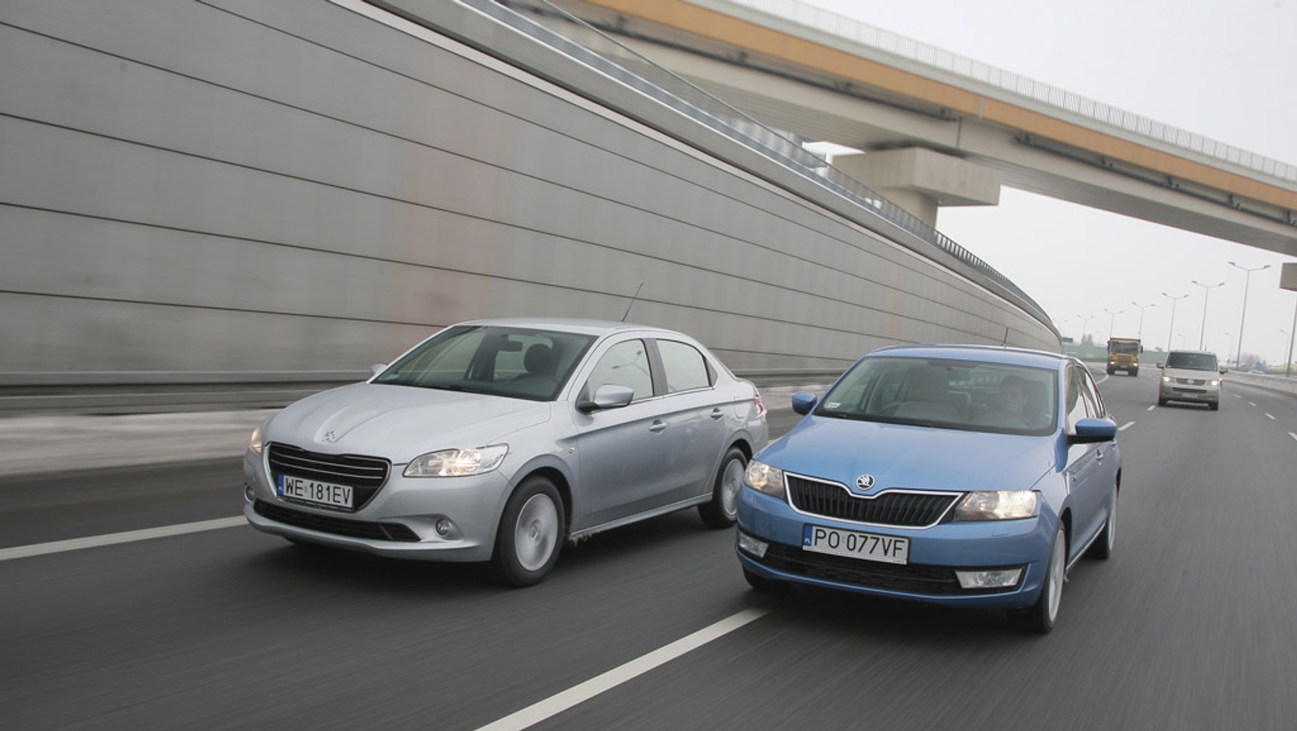 Peugeot 301 kontra Skoda Rapid: limuzyny małego formatu