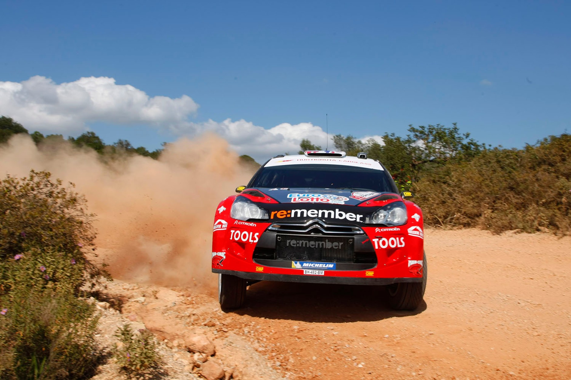 Rajd Portugalii 2011: Hirvonen wygrał superoes