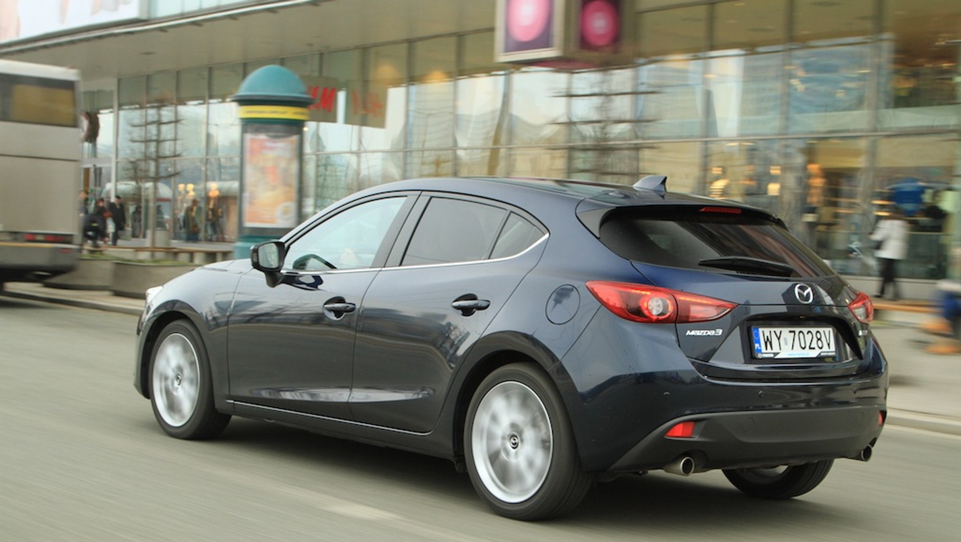 Honda Civic 1.8 kontra Mazda 3 2.0 | Test