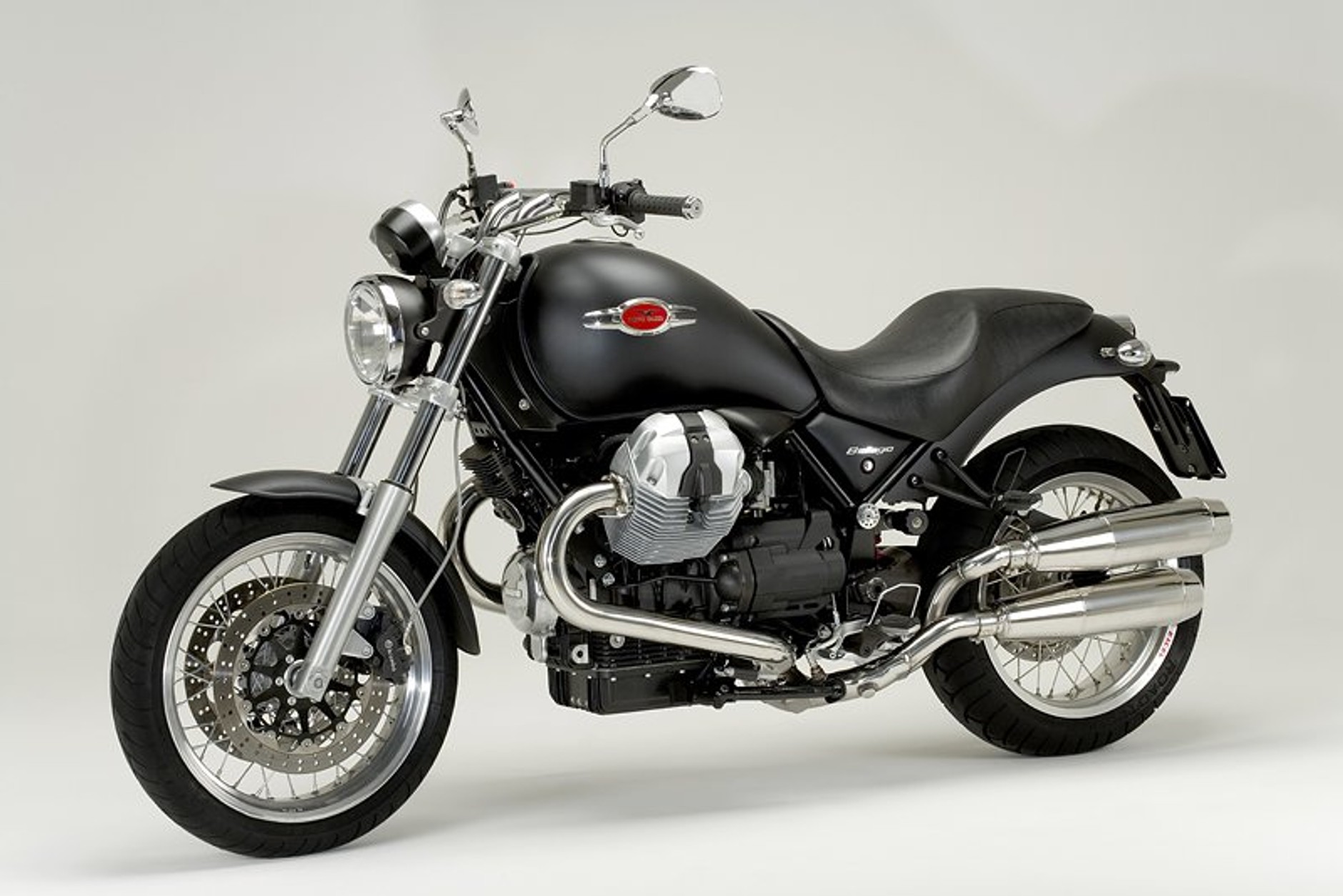 Moto Guzzi 940 Bellagio: nowy custon na scenie