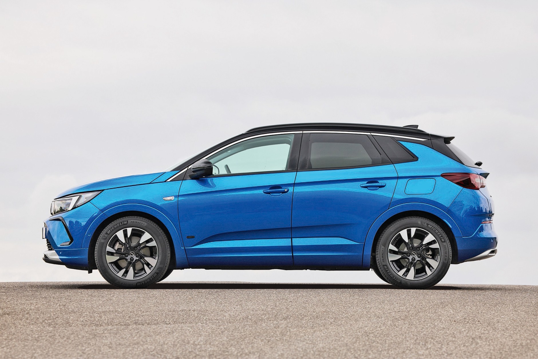 Kia Sportage plug-in kontra Opel Grandland plug-in