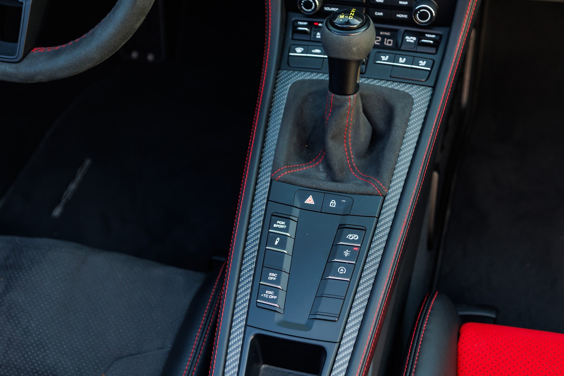 2025 porsche 718 Spyder RS