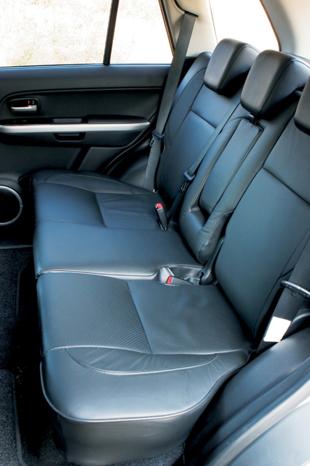 SUV mocno uterenowiony