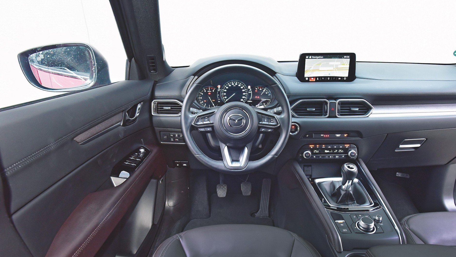 Mazda CX-5 – kokpit
