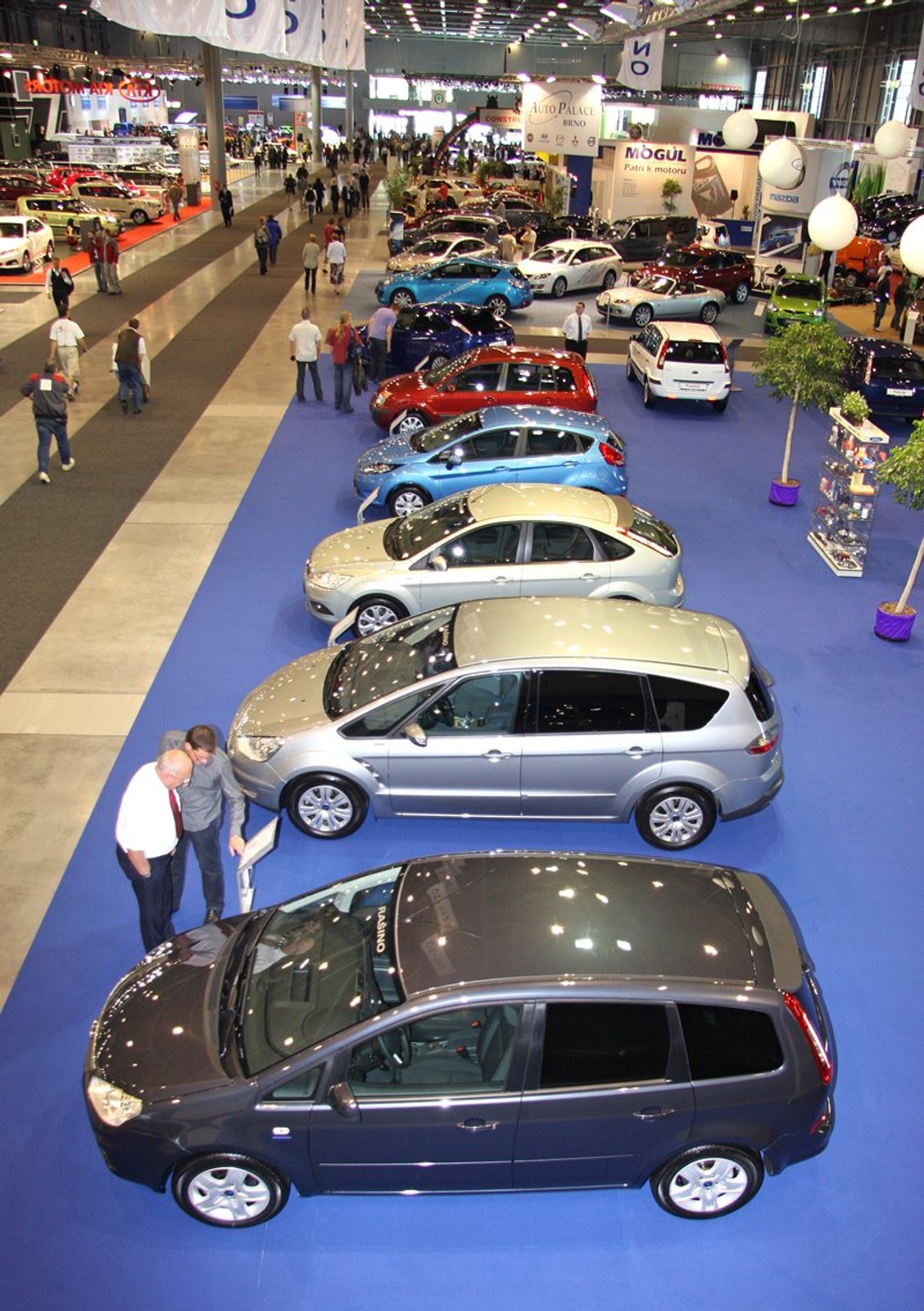 Autosalon Brno 2009: premiery światowe w skromniejszej obsadzie (fotogaleria)