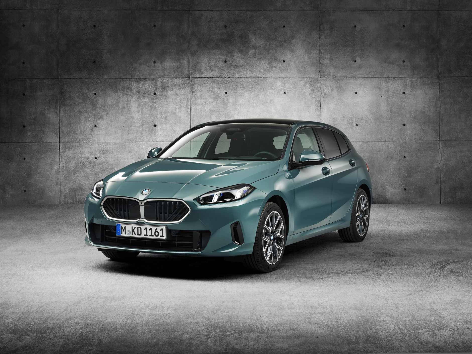 2024 BMW Serii 1