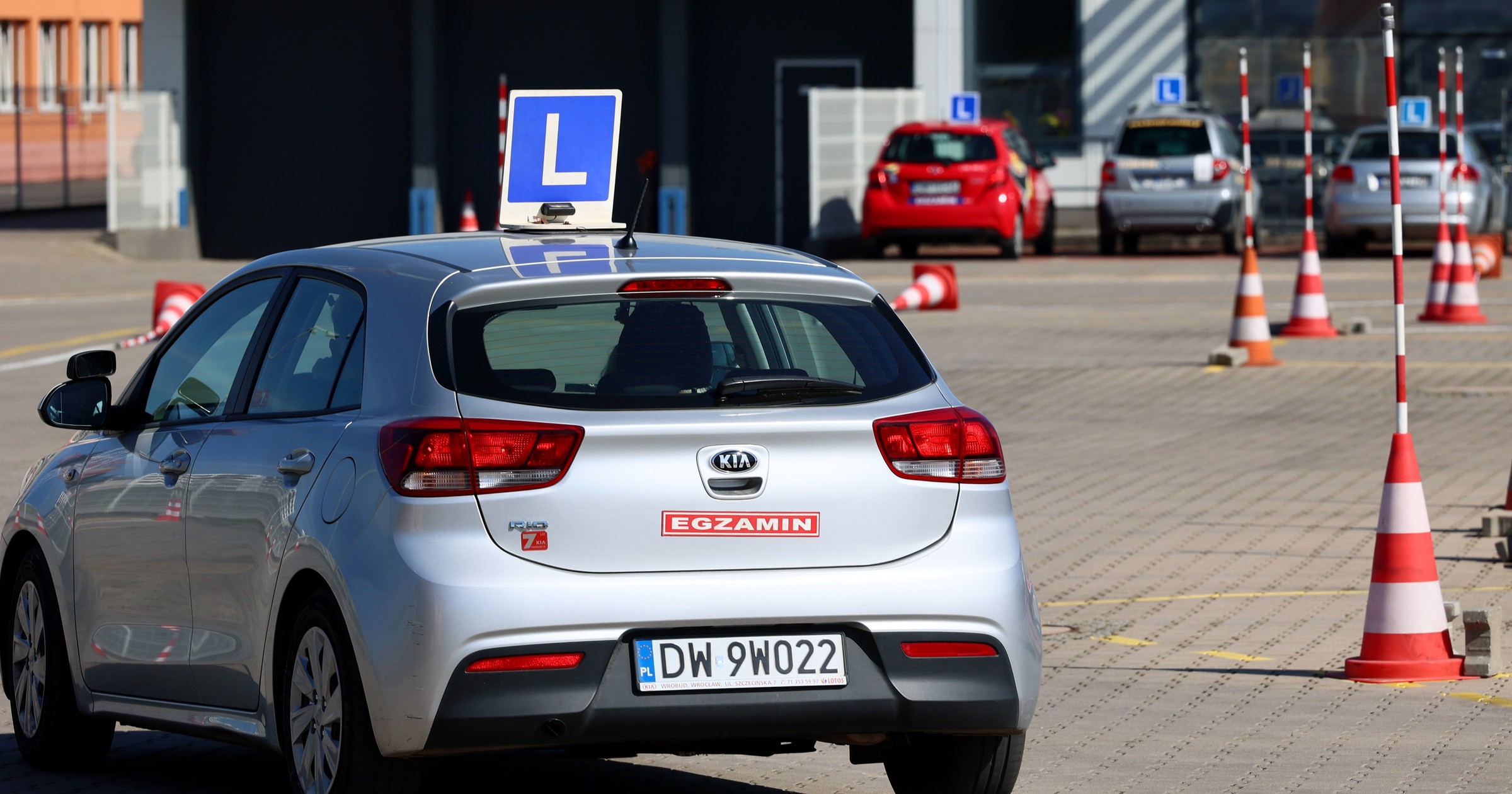 Nowy test na prawo jazdy zaskoczył kursantów