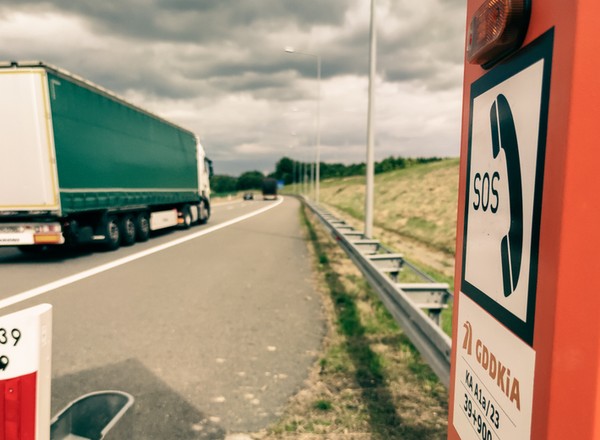 Autostrady A1 i A4 na Śląsku otrzymały system łączności alarmowej