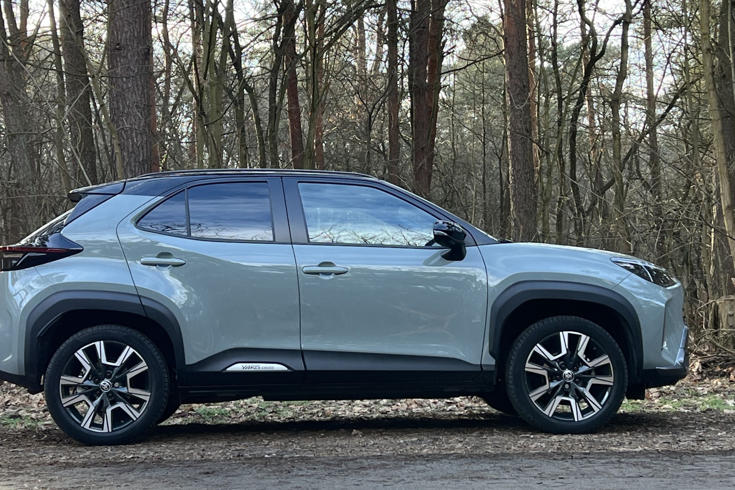 Mechanicy wzięli pod lupę Toyotę Yaris Cross. Takiego raportu TUV nie widzieliśmy dawno